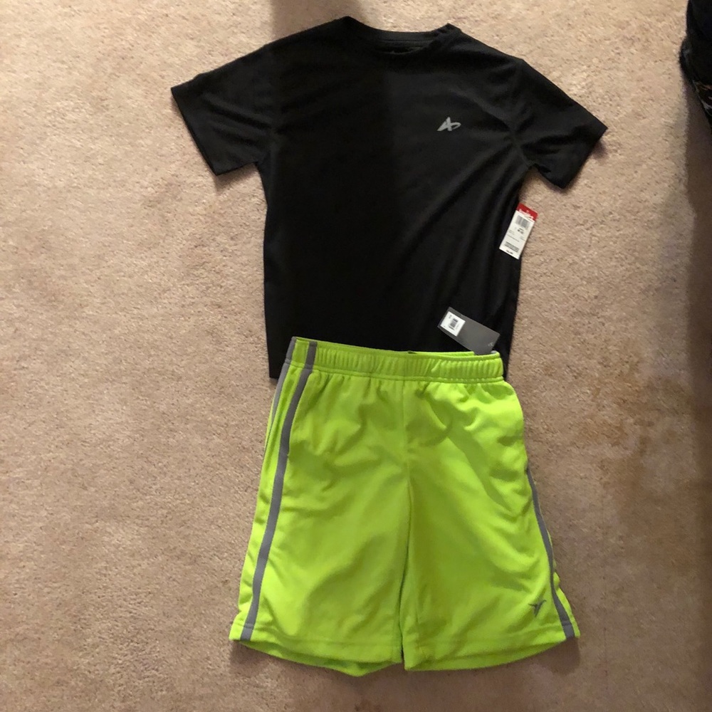 Boy ‘s shorts and shirt.